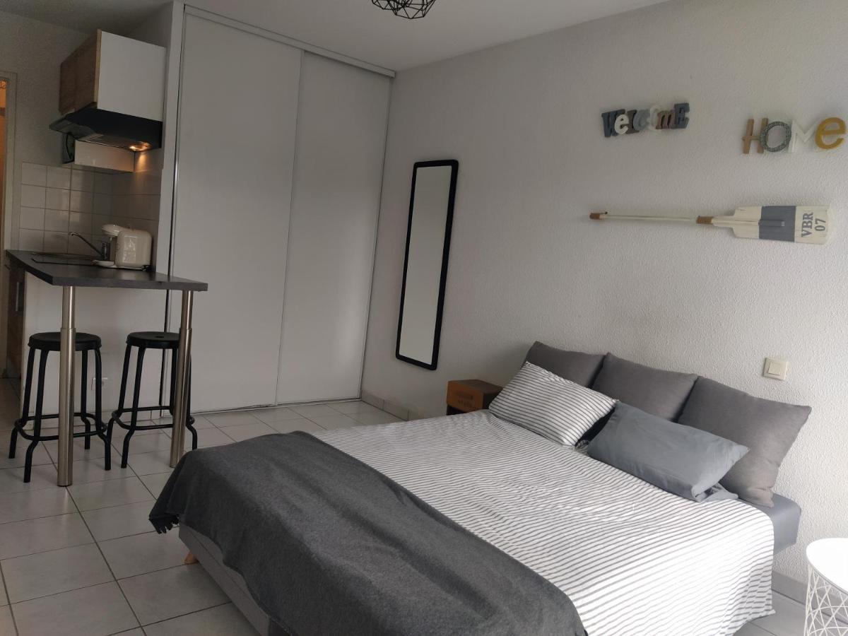Cosy Angelu Apartment อองเกลต์ ภายนอก รูปภาพ