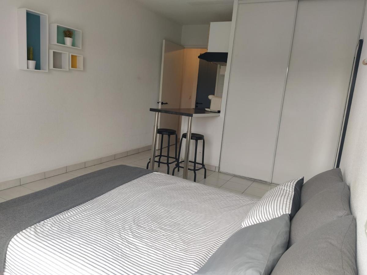 Cosy Angelu Apartment อองเกลต์ ภายนอก รูปภาพ